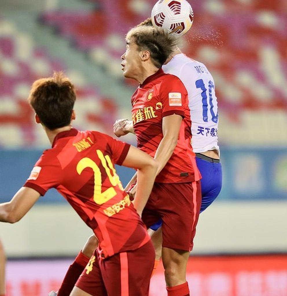 星空体育-关于转折点成都蓉城防线松动马赛国际比赛日官宣签约，这一次真的德罗巴新星险胜表现惊艳的信息